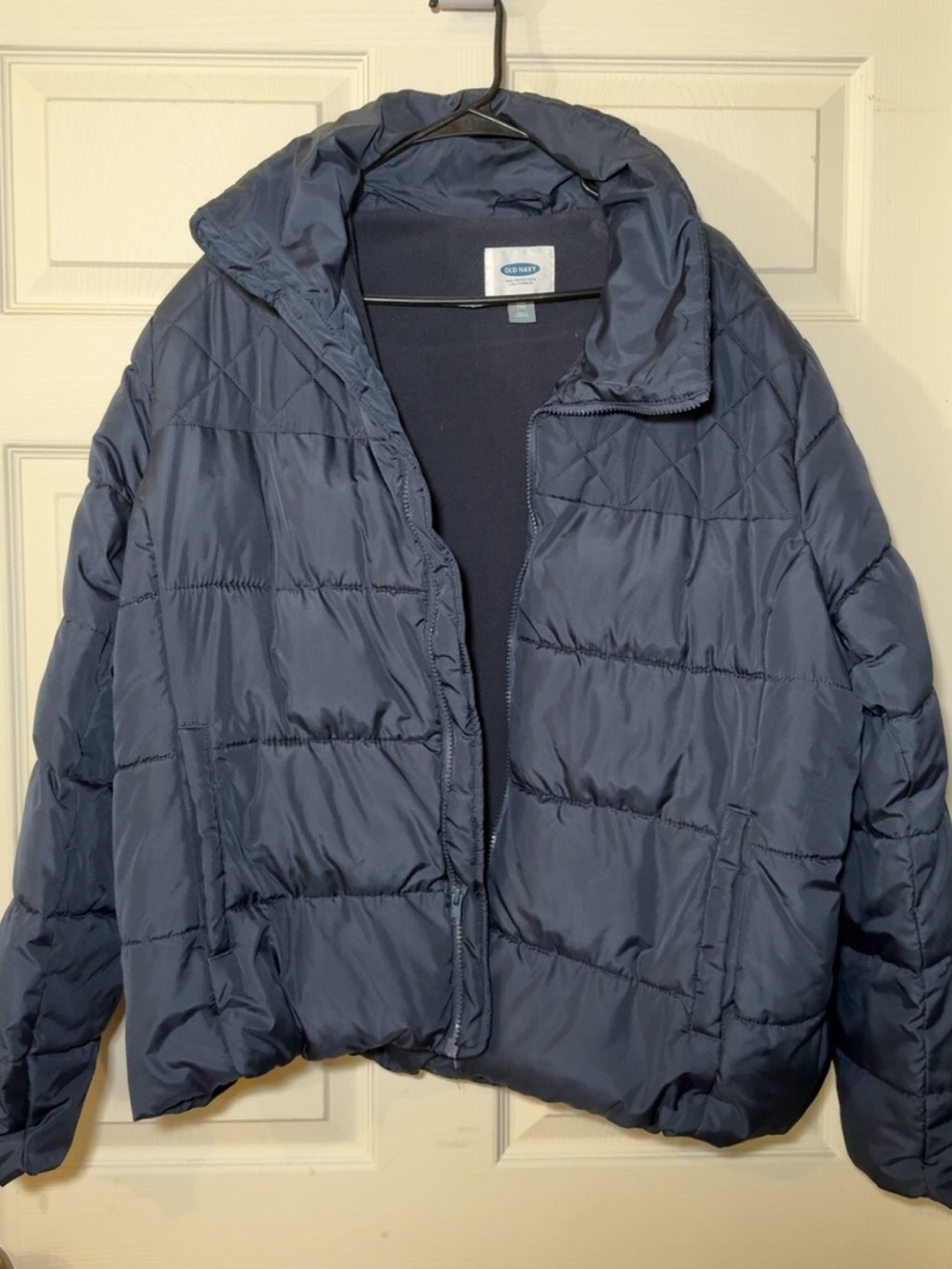 Old Navy Women's Dark Blue Quilted Puffer Jacket